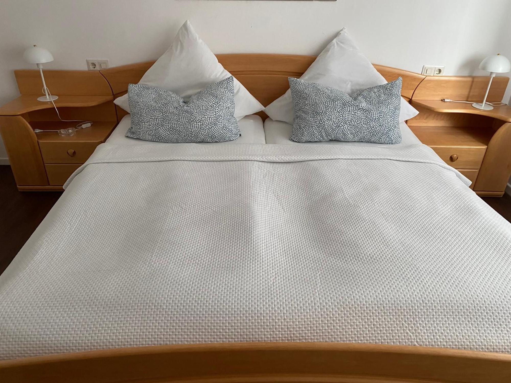 באד נוישטאדט אן דר סאאלה Apartment Traumzeit מראה חיצוני תמונה
